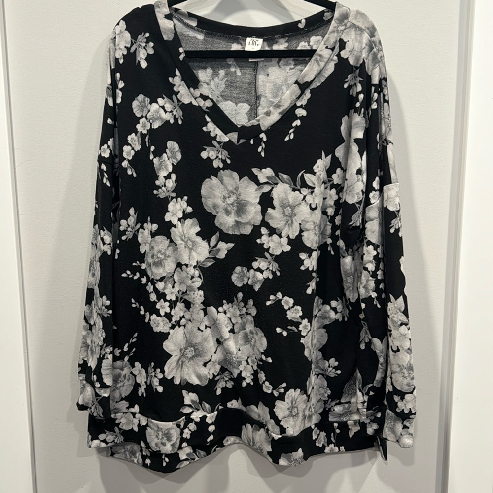 Sew in Love Long Sleeve Vneck Sweater